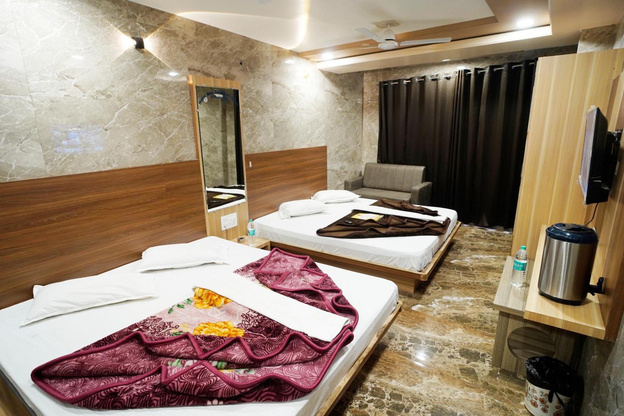 Hotel New Sundaram 150 Mtrs From Dargah Ajmer Exterior photo