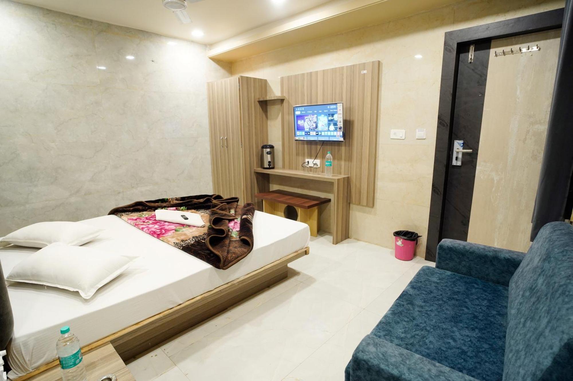 Hotel New Sundaram 150 Mtrs From Dargah Ajmer Exterior photo